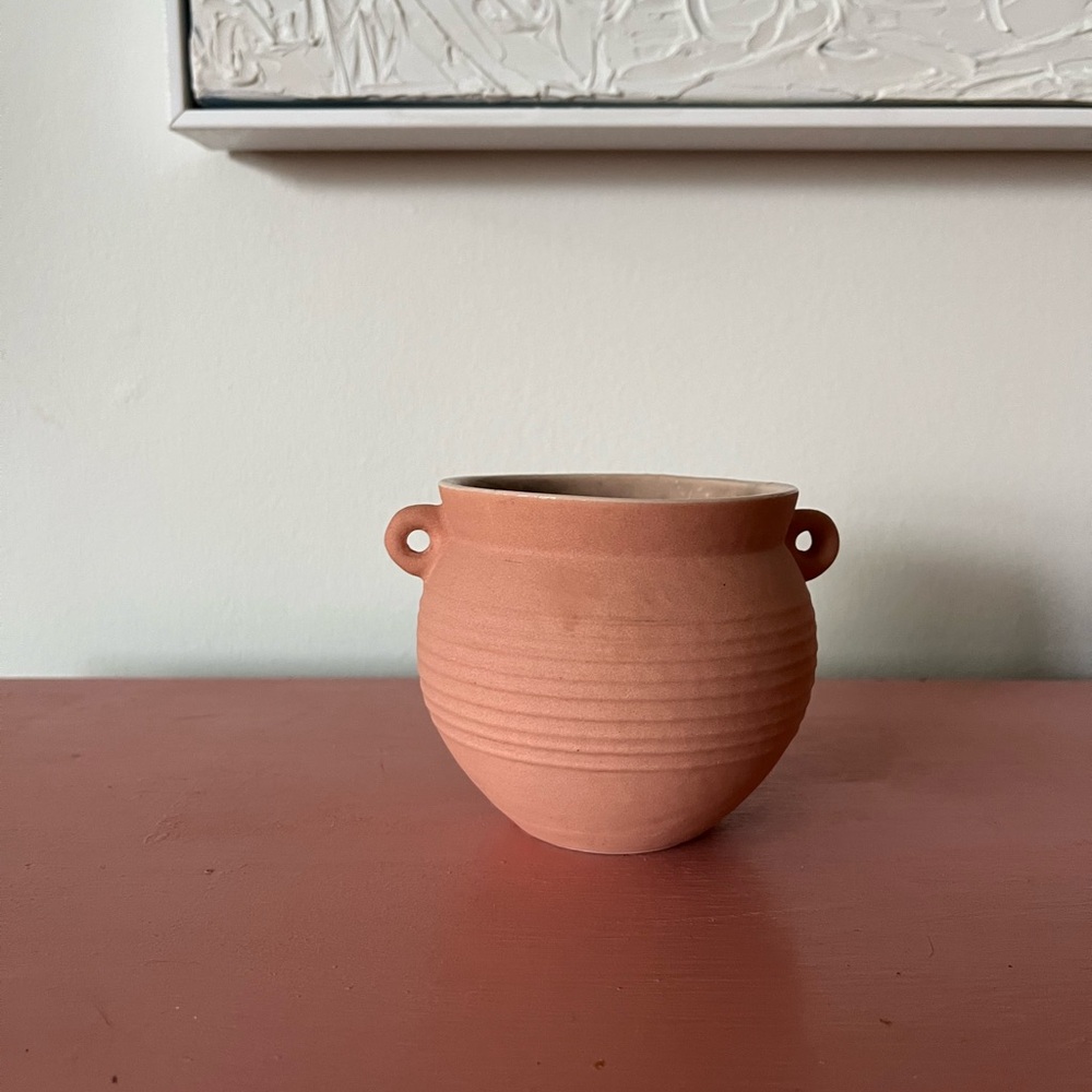 Small pink Clay Pot with Handles